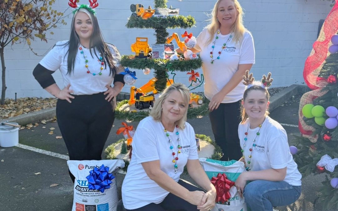 US Mine Corp and Purebase Participate in Local Holiday Cheer